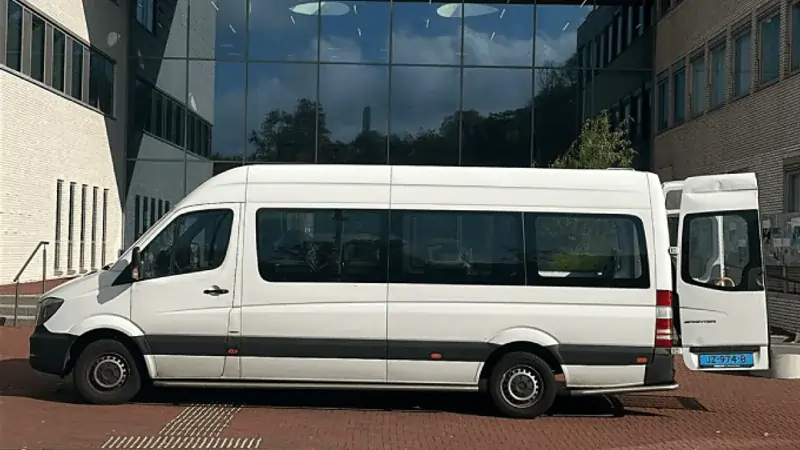 Rolstoelbus voor vervoer vanuit Epe